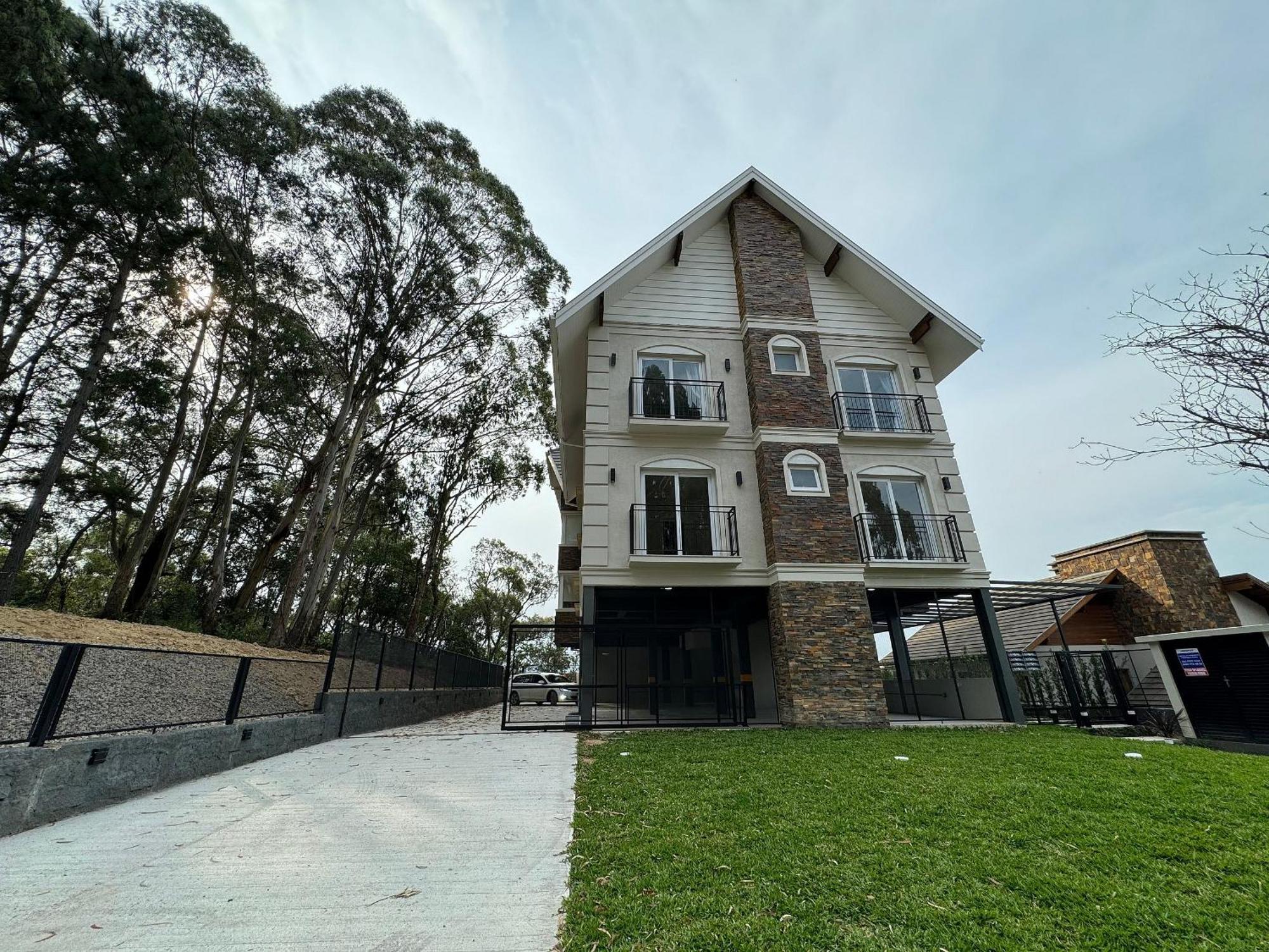 Ipe Amarelo 101 - Ape Novo Gramado Prox Lago Negro Bagian luar foto